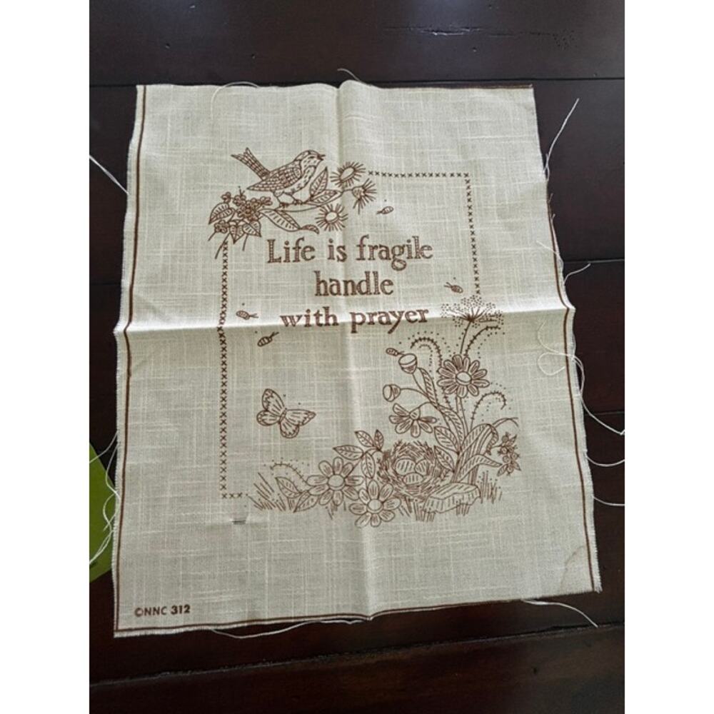 Vintage National Needlecraft Life Is Fragile Handle With Prayer Kit #9077 - Picture 2 of 3